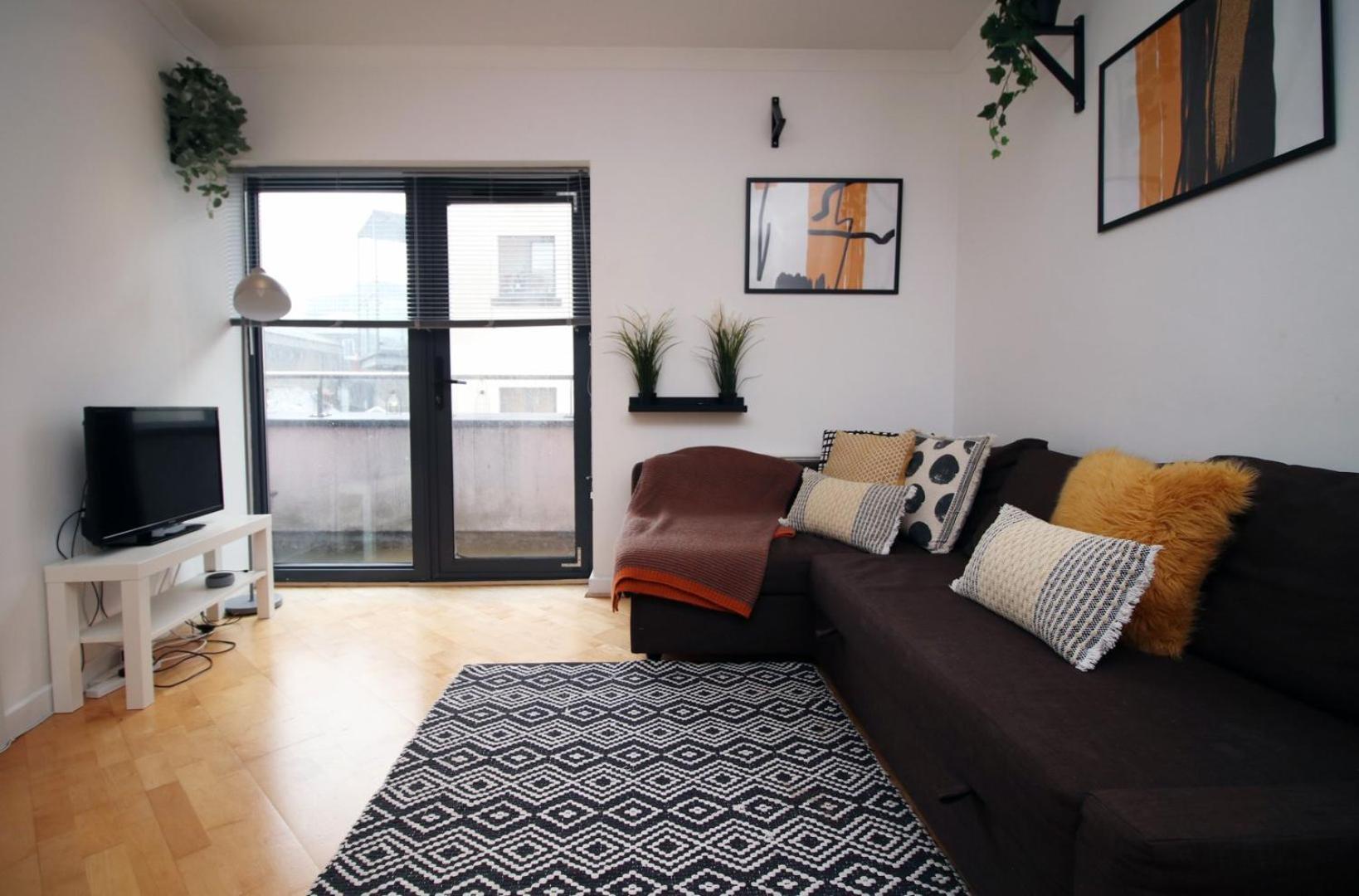 Centrally Located Spacious 2Br | Cohost Partners カーディフ エクステリア 写真